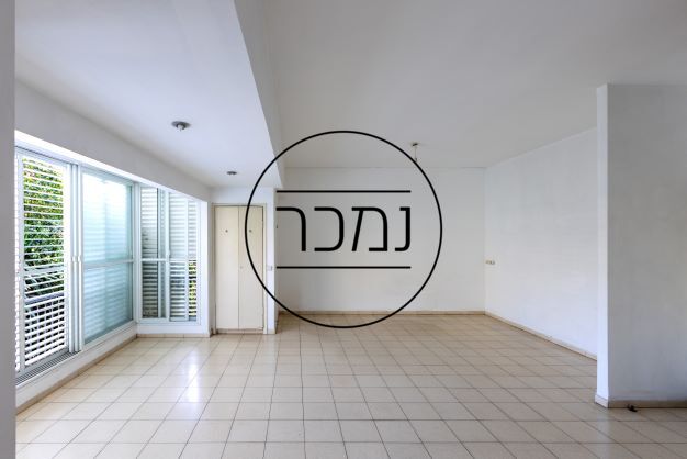 למכירה דירת 2 חדרים בסמטאות גן העיר תל אביב